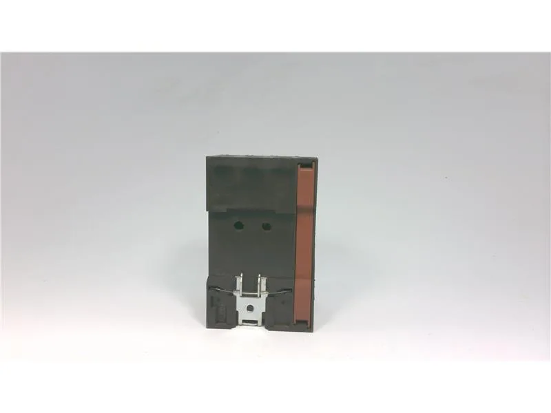 Fuji Electric BM3ZSS-010 — Miniature Circuit Breakers (MCB) (image 3)
