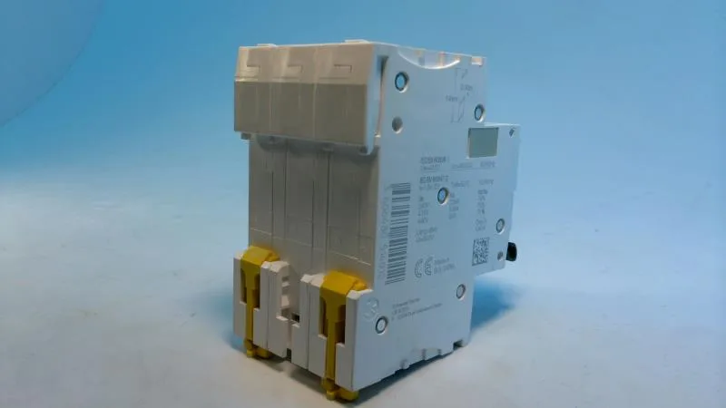 Schneider Electric A9F45340 (image 2)