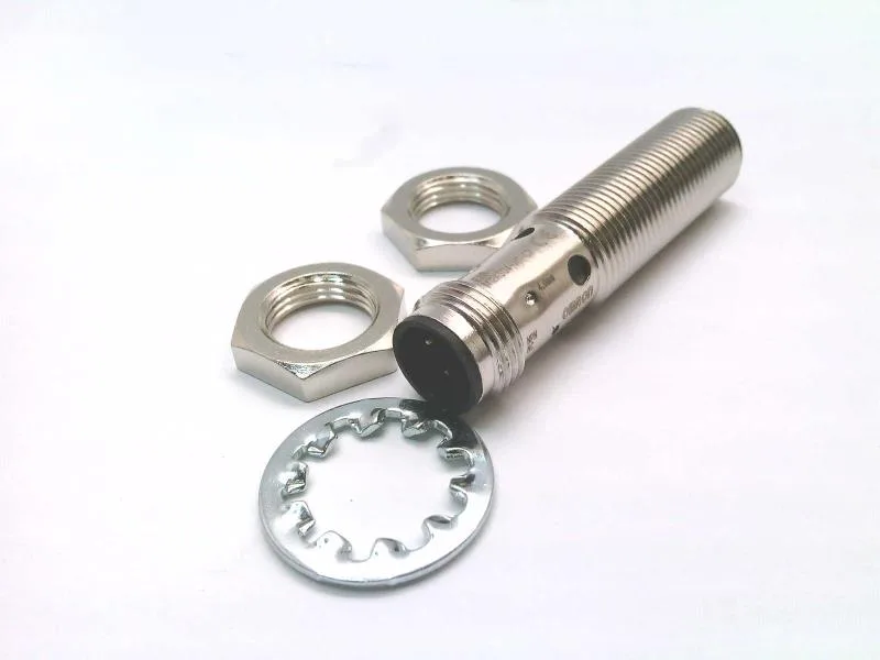 Omron E2B-M12KS04-M1-C2 — Proximity Sensors (image 2)