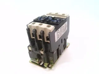 Schneider Electric LC1D4011V7 — Contactors (image 2)