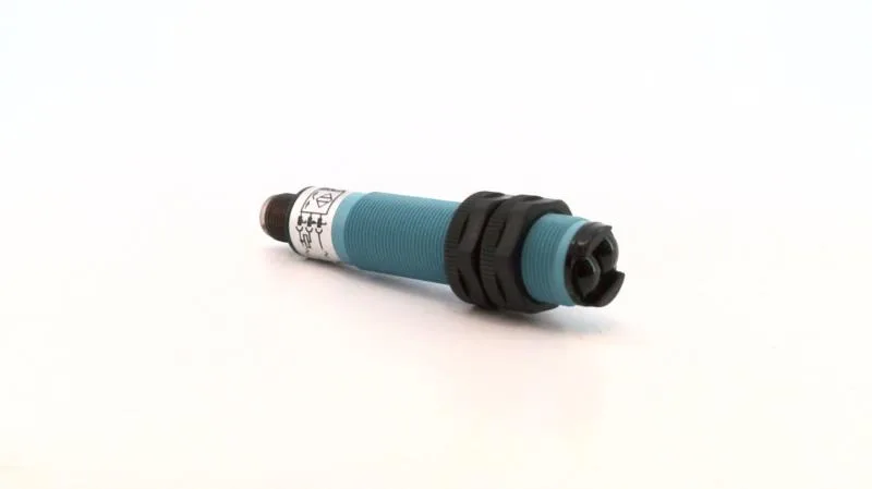 SICK VL18-2T2430 — Photoelectric Sensors (image 3)