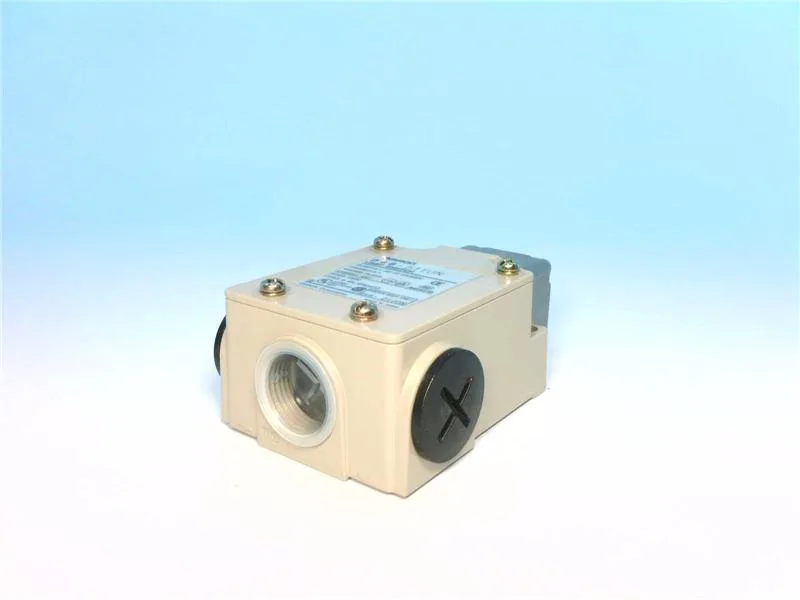 Omron D4B-5170N — Limit Switches (image 3)
