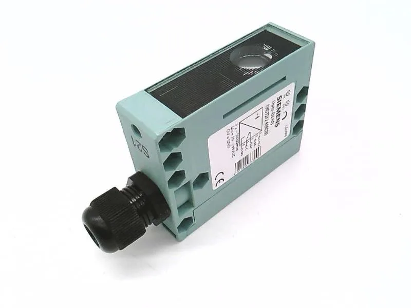 Siemens 3RG7212-6MC00 — Photoelectric Sensors