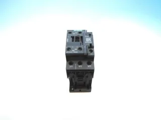 Siemens 3RT2027-1FB40 — Contactors