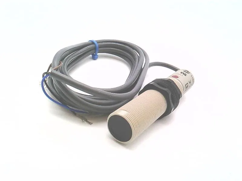 Omron E3F2-DS10Z1-N-2M — Photoelectric Sensors (image 2)
