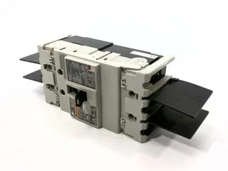 Fuji Electric BW125RAGU-3P030 — Molded Case Circuit Breakers (MCCB) (image 3)