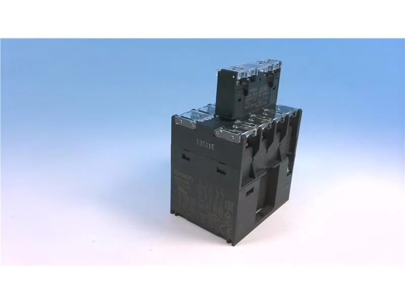 Omron G7Z-2A2B-11Z-R DC12V — Safety Relays