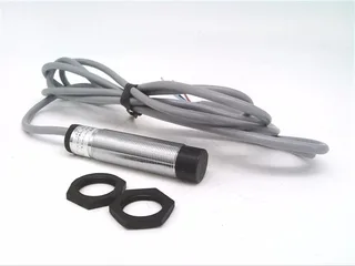 Schneider Electric XSA-H08713 — Proximity Sensors (image 4)