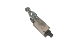 Omron D4V-8108SZN — Limit Switches (image 4)
