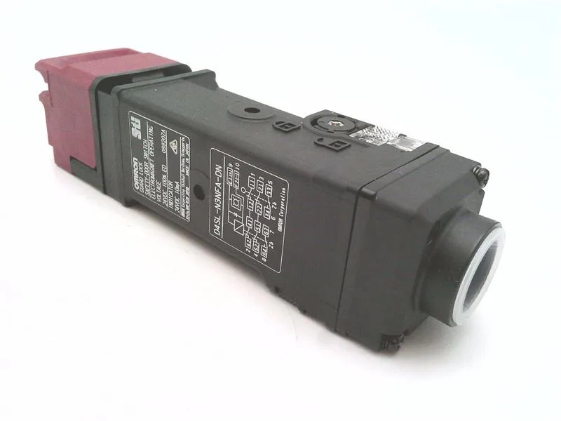 Omron D4SL-N3NFA-D4 — Limit Switches