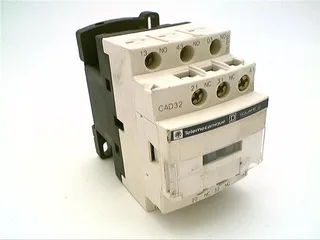 Schneider Electric CAD32LE7