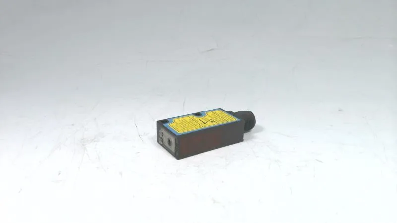 SICK WT9L-N430 — Photoelectric Sensors (image 2)