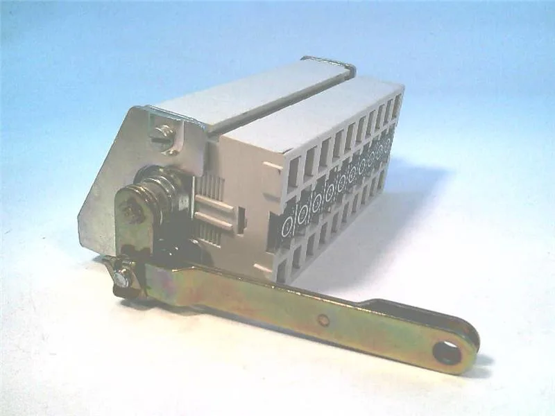 ABB UXAB239260002 — Miniature Circuit Breakers (MCB) (image 4)
