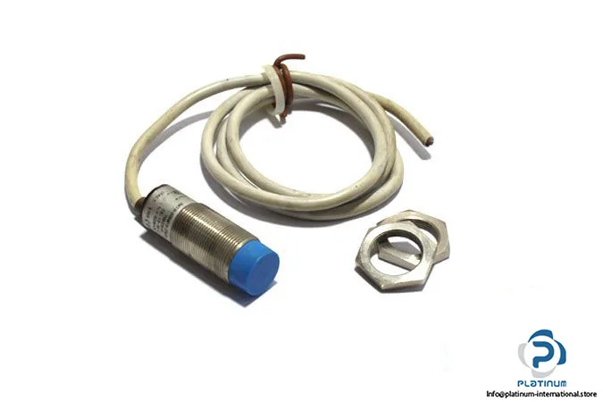SICK IM18-08NPS-ZW1 — Proximity Sensors (image 3)