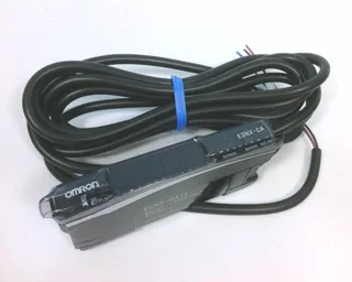 Omron E3NX-CA11 2M