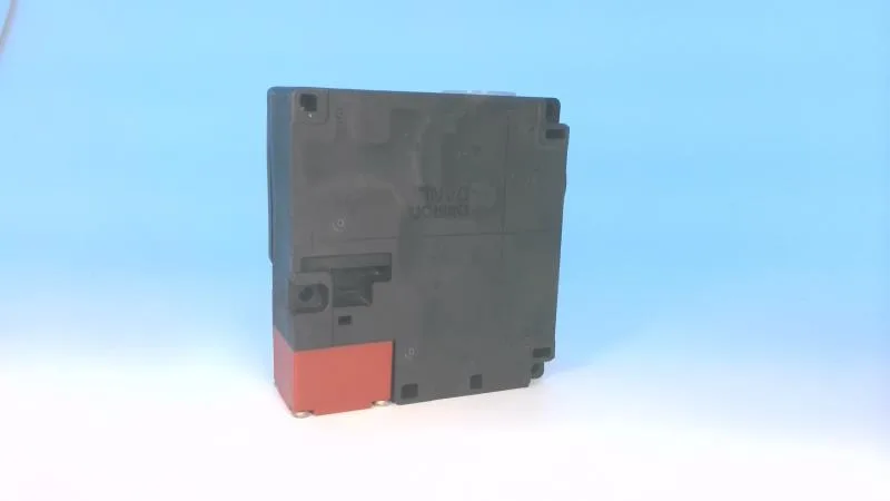 Omron D4NL1HFGB — Limit Switches (image 3)