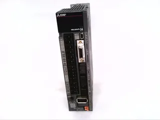 Mitsubishi Electric MR-J4-20B-EB — Servo Drives