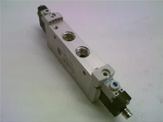 Festo VUVG-L18-T32C-MZT-G14-1R8L — Solenoid & Directional Valves (image 2)