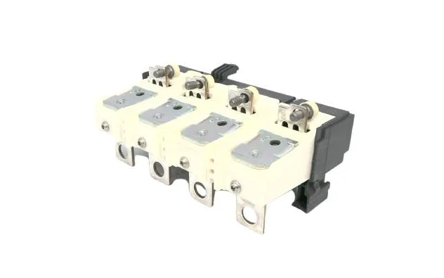 Schneider Electric LV438048 (image 4)