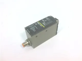 Omron E3M-CY41 — Photoelectric Sensors (image 3)