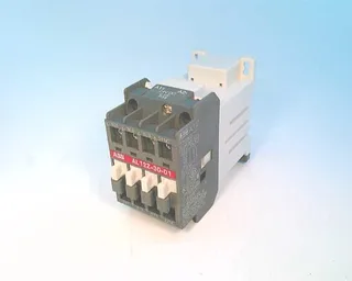 ABB 1SBL164001R1501 — Contactors