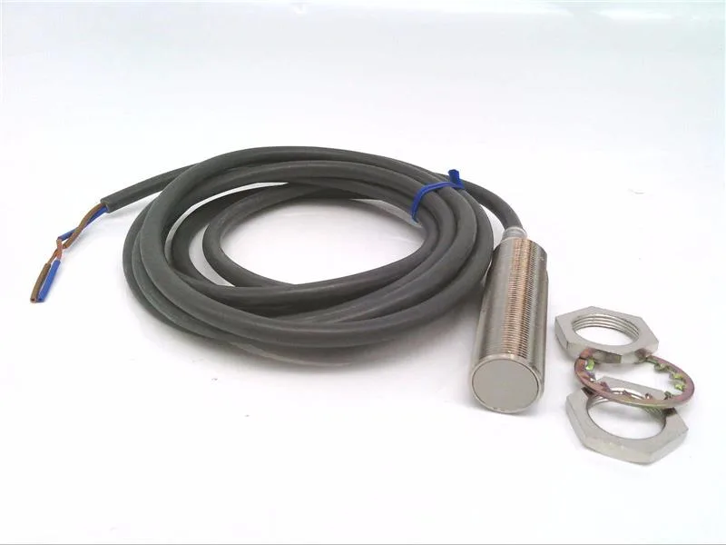 Omron E2E2-X7D1 2M — Proximity Sensors (image 3)