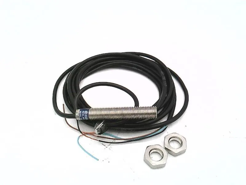 Schneider Electric XS608B1NAL2 — Proximity Sensors (image 3)