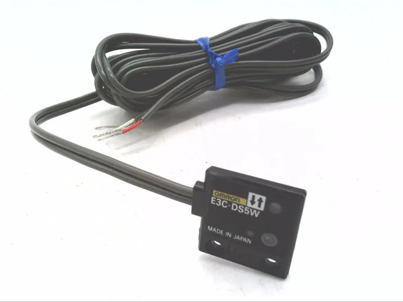 Omron E3C-DS5W — Photoelectric Sensors (image 2)