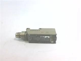 Omron E3S-CT66-L — Photoelectric Sensors