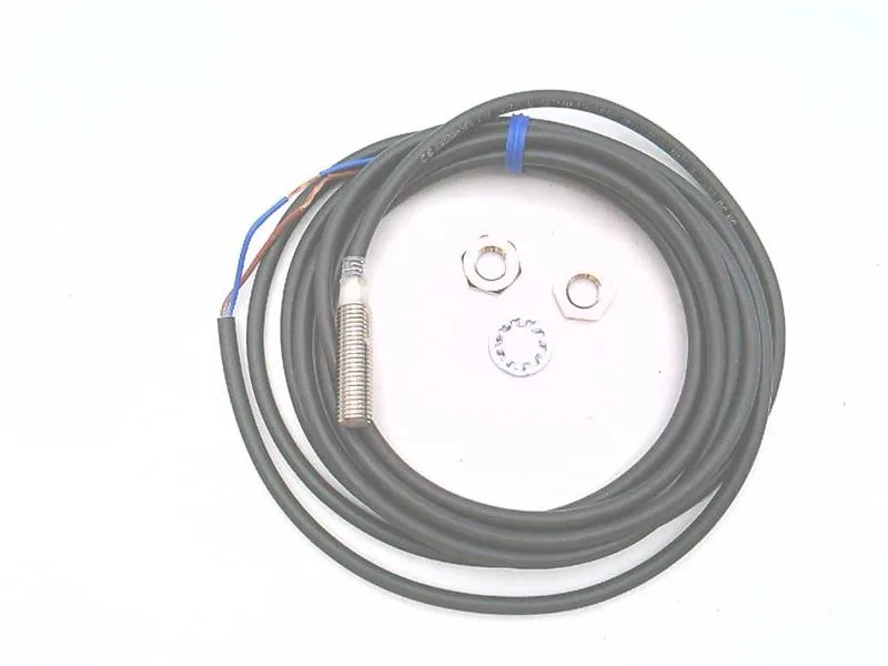 Omron E2E-X2D2-N 2M — Proximity Sensors (image 3)