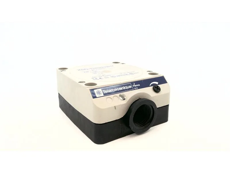 Schneider Electric XSDT023319H7 — Photoelectric Sensors (image 2)