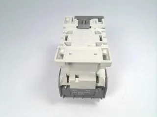ABB A16-22-00-R81 — Contactors (image 3)
