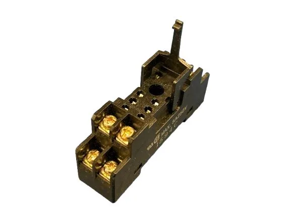 Omron P2RF-08 — Relay Sockets (image 4)