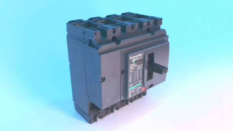 Schneider Electric LV429019 (image 2)