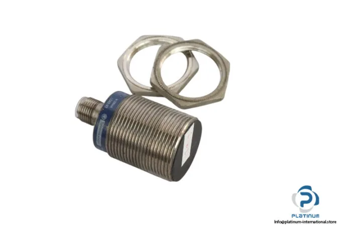 Schneider Electric XS1N30PA349D — Proximity Sensors (image 5)