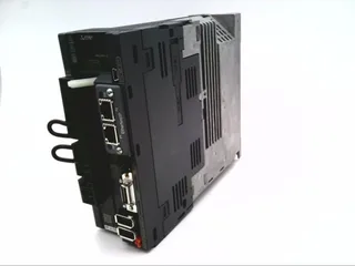 Mitsubishi Electric MR-J4-70TM-EIP — Servo Drives (image 2)