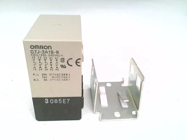Omron G7J-3A1B-B AC200/240 — Solid State Relays (image 3)
