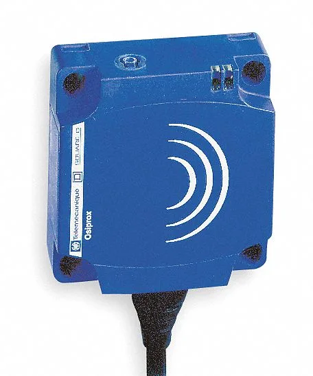 Schneider Electric XS8C1A1MAL2 — Proximity Sensors (image 3)