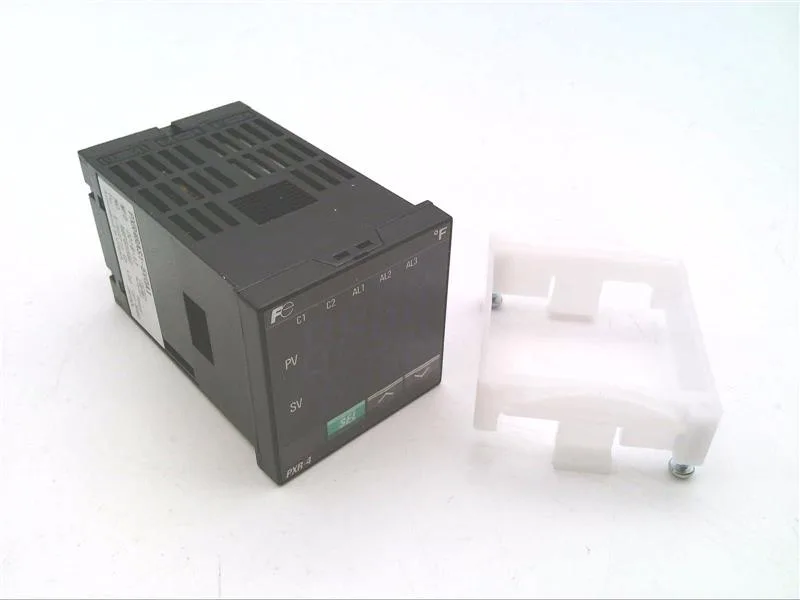 Fuji Electric PXR4-RAS1-5V0A1 — Process / Temperature Controllers