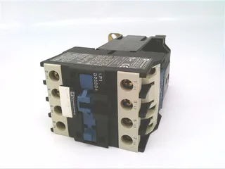 Schneider Electric LP1-D25004BD — Contactors