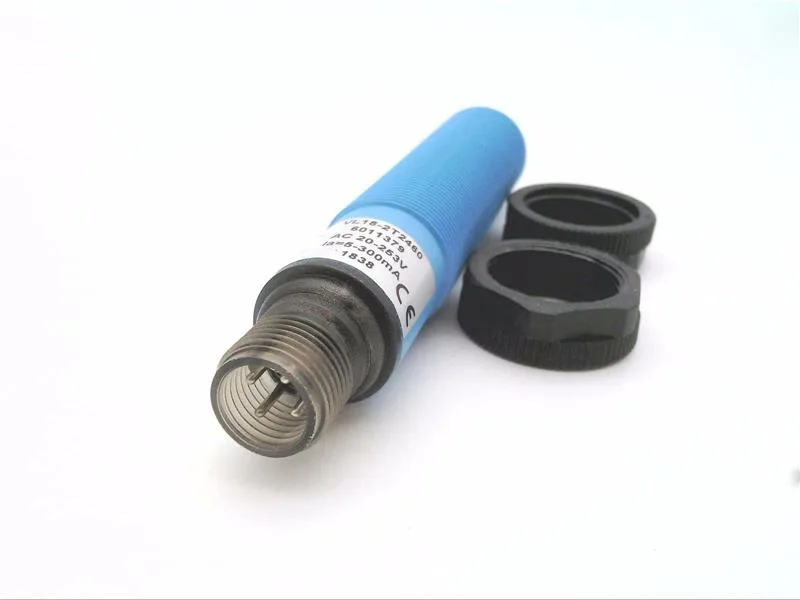 SICK VL18-2T2460 — Photoelectric Sensors (image 2)