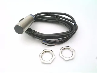 Schneider Electric XS1M18AB120 — Proximity Sensors (image 2)