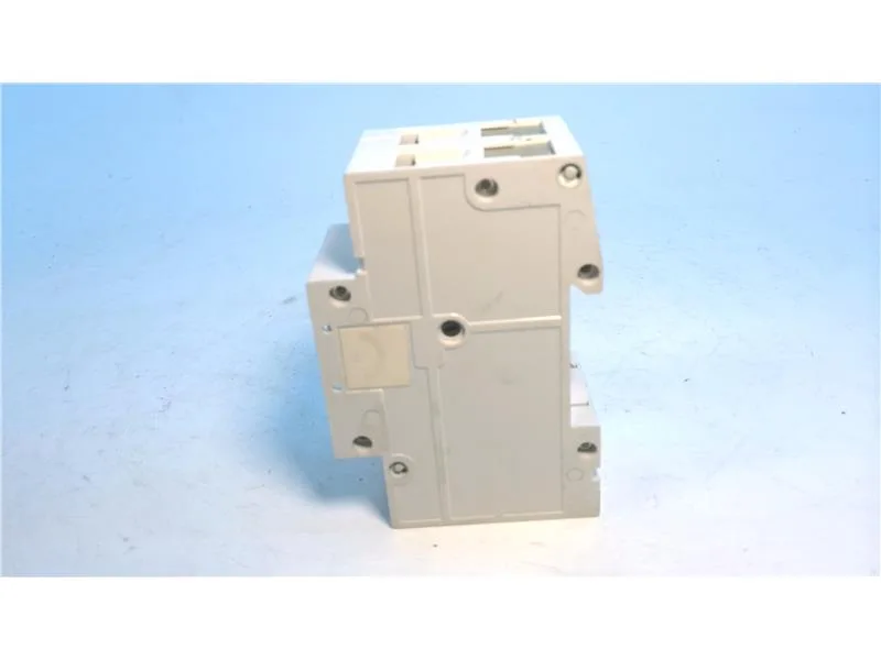 Siemens 5SX2215-7 — 2-Pole MCB (DIN Rail) (image 3)