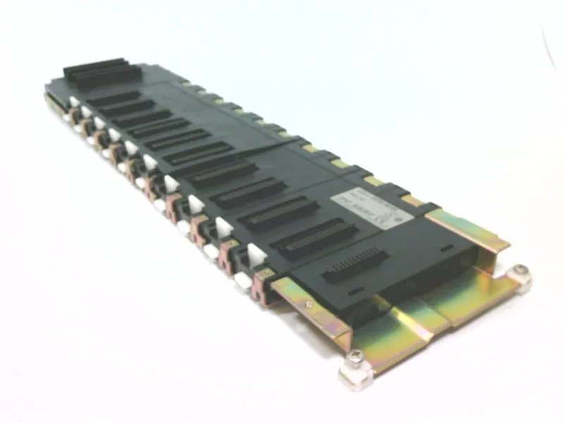 Omron CS1W-BC083 — PLCs (Programmable Logic Controllers) (image 2)