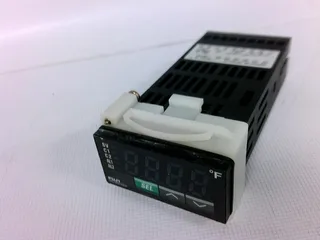 Fuji Electric PXR3RCY1-4V0A1