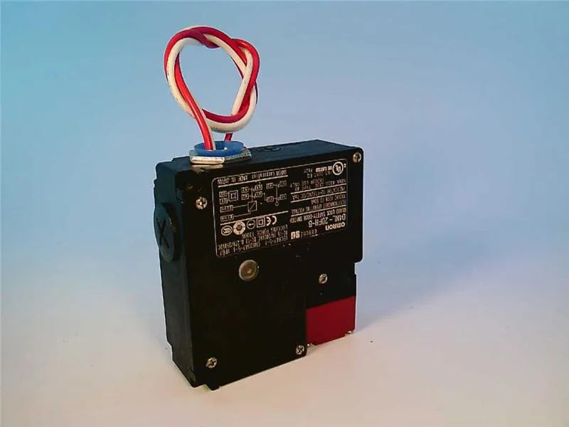 Omron D4NL-2DFH-B — Limit Switches (image 5)