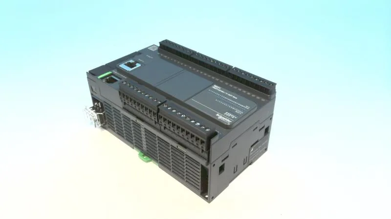 Schneider Electric TM221CE40U (image 2)