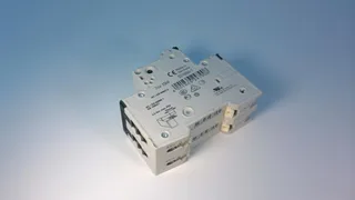 Siemens 5SY6516-7 — 1-Pole MCB (DIN Rail) (image 2)