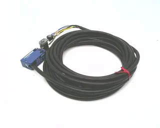Schneider Electric XCMD2115L5 — Limit Switches (image 2)