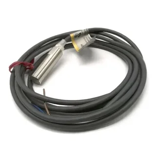 Omron E2E-X2Y1-US 2M — Proximity Sensors